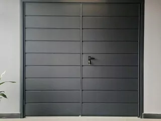 Dvojkrídlové garážové brány: